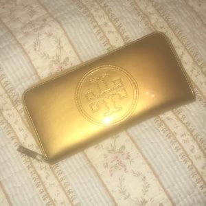 Gold Tory Burch Wallett